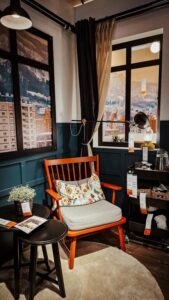 Simple Tips to Create a Cozy and Inviting Living Space